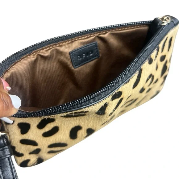 ili New York Chic Leopard Print Wristlet with RFID Card Holder, NWT - Picture 5 of 7